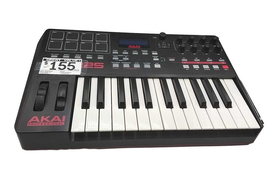 Akai Proffessional Mpk225 Black Drum Machine