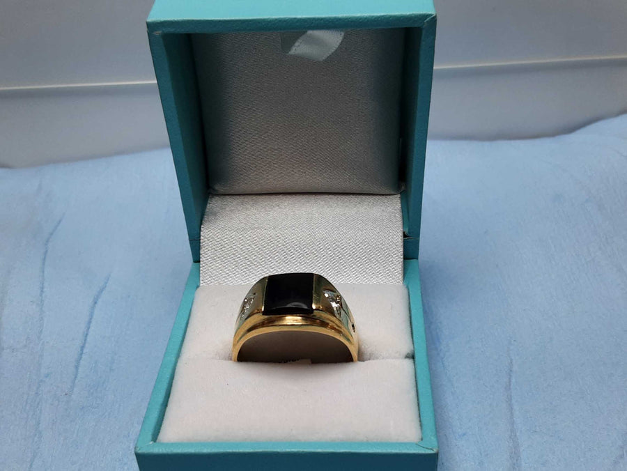 Men's Ring - Yellow Gold 10k (.417) 4.1 grams Size 9.5