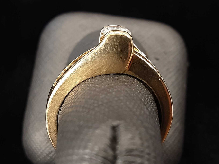Women's Ring - Anniversary - Yellow Gold 14k (.585) 5 grams Size 7