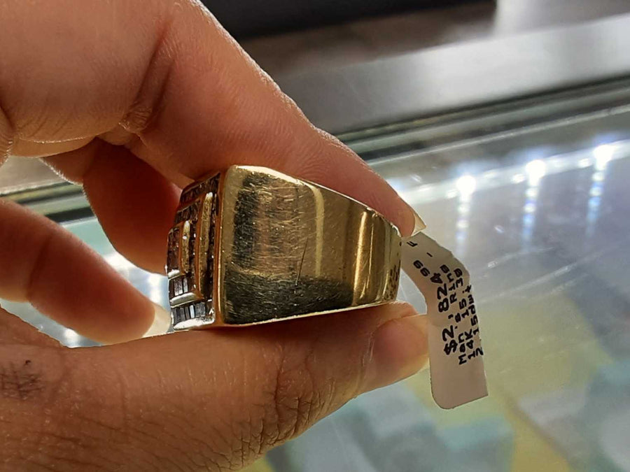 Men's Ring - Yellow Gold 14k (.585) 15.3 grams Size 10.5