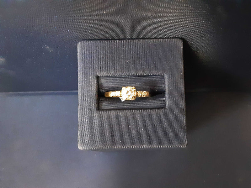 Yellow Gold 14k (.585) 1.8 grams Size 6.5