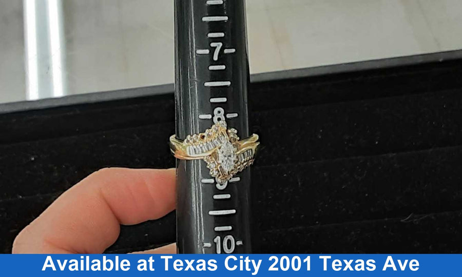 Women's Ring - Yellow Gold 14k (.585) 6.1 grams Size 8.5