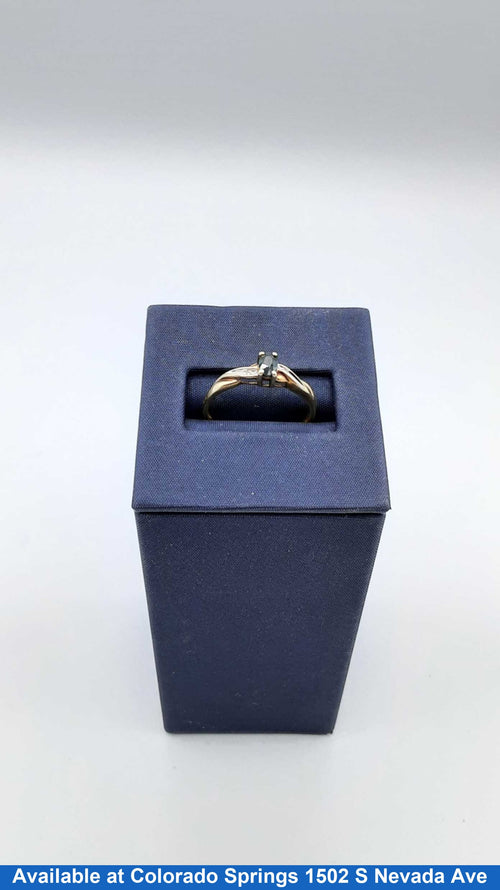Women's Ring - Yellow Gold 10k (.417) 1.4 grams Size 7.5