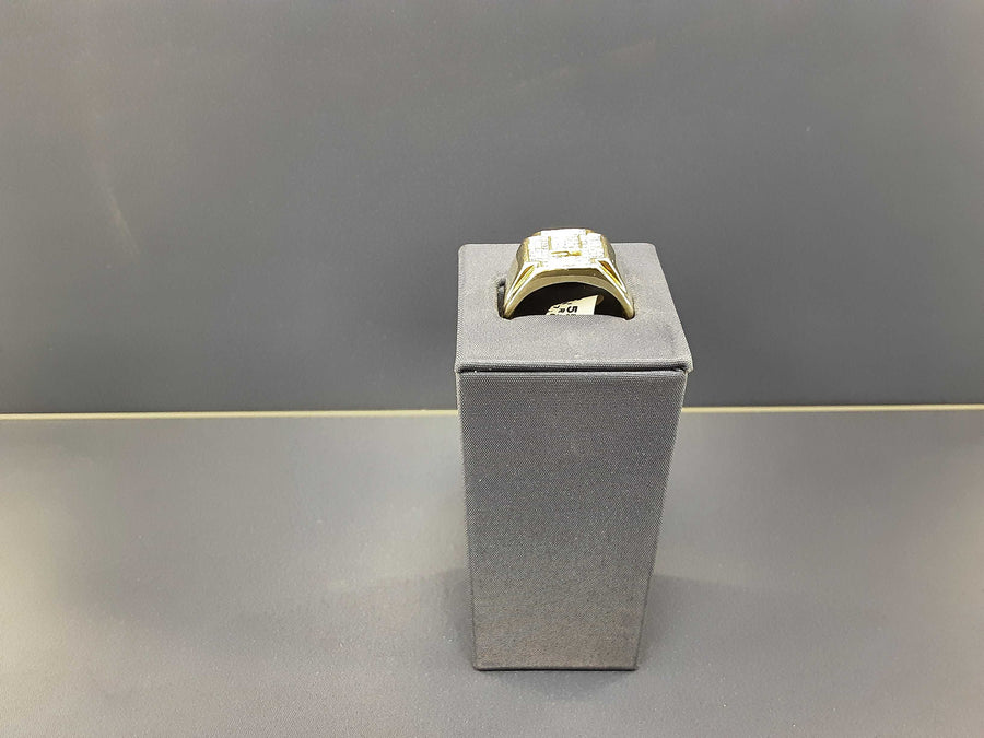 Men's Ring - Yellow Gold 14k (.585) 17.6 grams Size 20