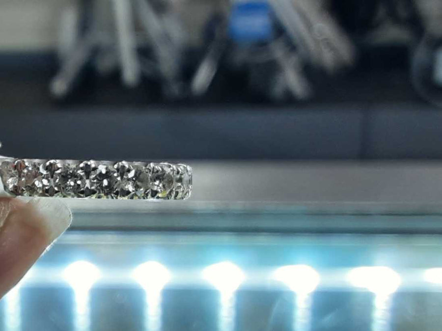 Ring - Wedding Band - White Gold 14k (.585) 5 grams Size 7.5