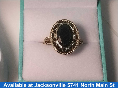 Women's Ring - Yellow Gold 14k (.585) 3.7 grams Size 7.5