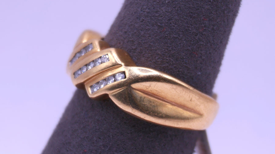 Women's Ring - Yellow Gold 10k (.417) 4.1 grams Size 9