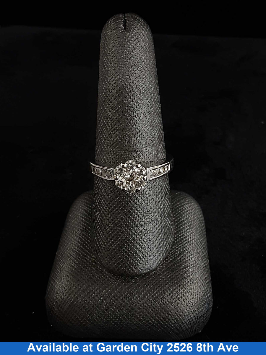 Women's Ring - White Gold 10k (.417) 4.3 grams Size 9