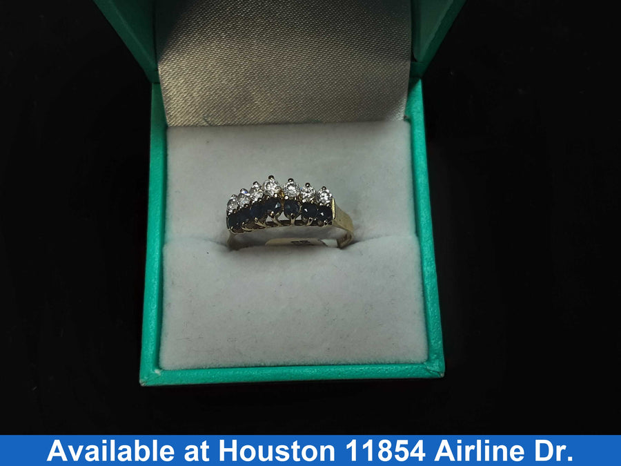 Women's Ring - Yellow Gold 10k (.417) 2.3 grams Size 10.5