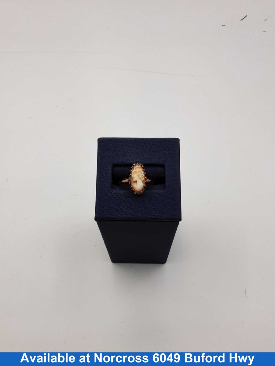 Women's Ring - Yellow Gold 10k (.417) 2.1 grams Size 20