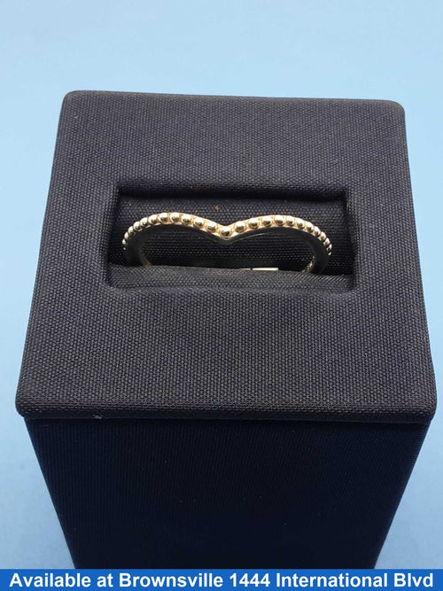 Women's Ring - Silver 1.5 grams Size 9.5