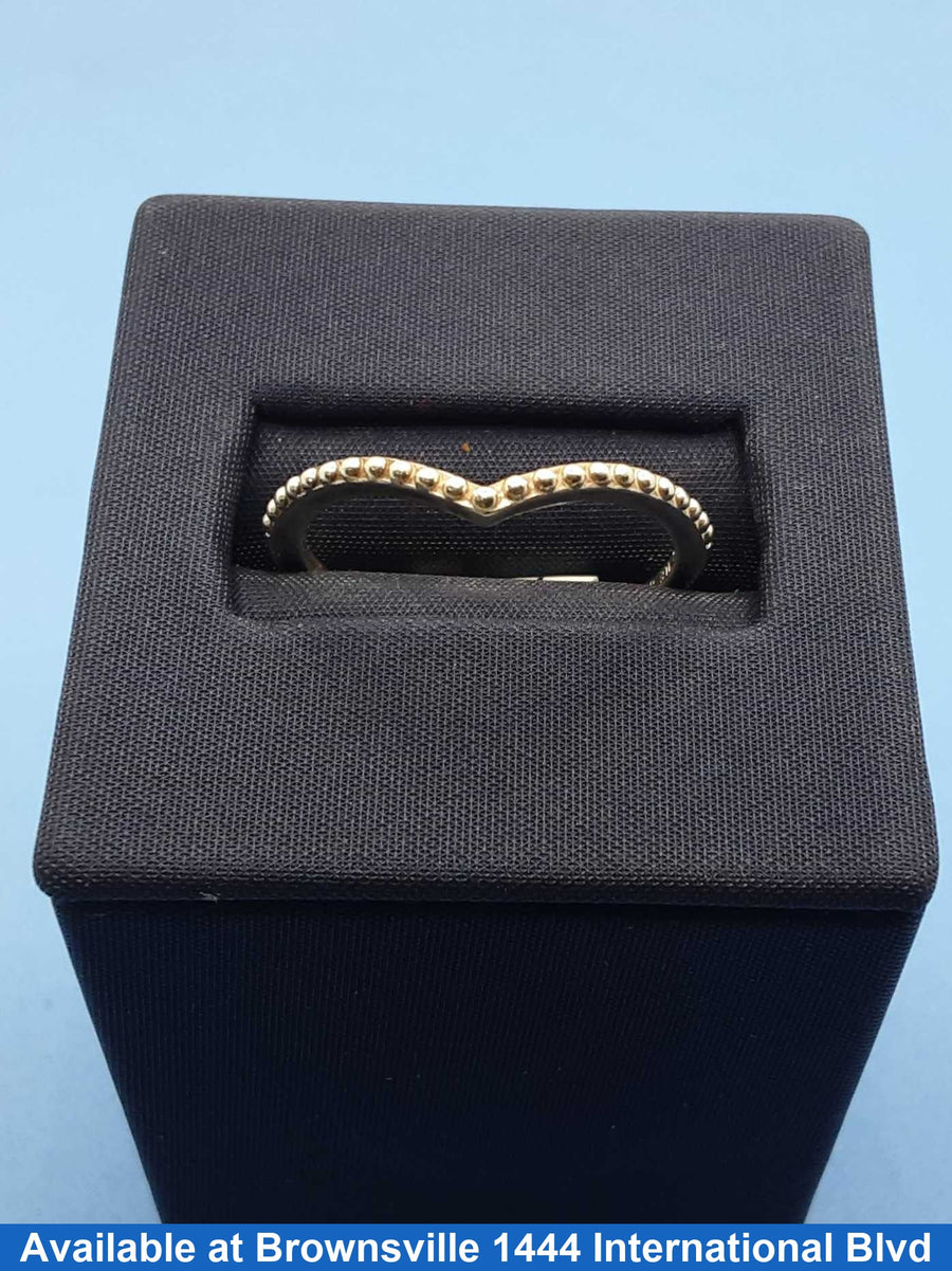 Women's Ring - Silver 1.5 grams Size 9.5