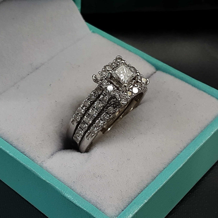 Ring - Engagement Set - White Gold 14k (.585) 6.4 grams Size 8.5