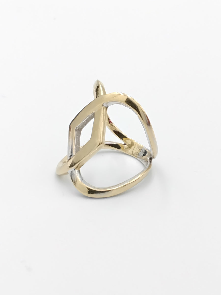 Women's Ring - Yellow Gold 14k (.585) 7.4 grams Size 7.5