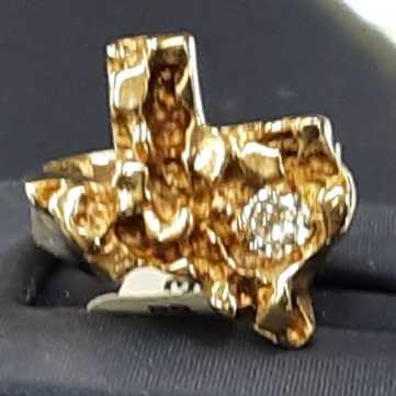 Men's Ring - Yellow Gold 10k (.417) 12.4 grams Size 9