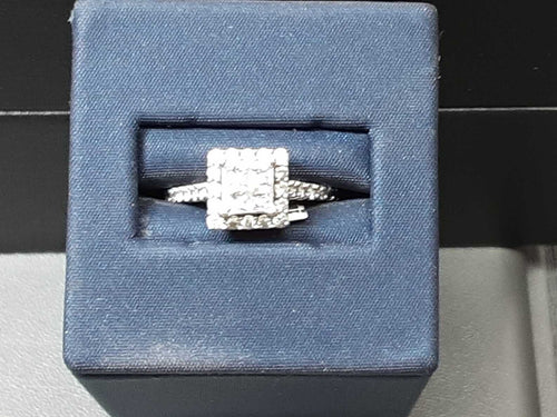 Women's Ring - White Gold 10k (.417) 4.18 grams Size 6