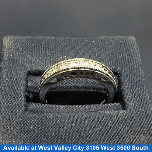 Women's Ring - White Gold 10k (.417) 2.6 grams Size 9.5