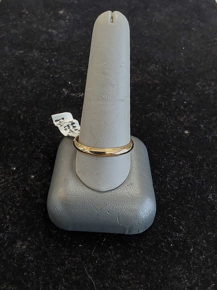 Ring - Wedding Band - Yellow Gold 14k (.585) 3.1 grams Size 12