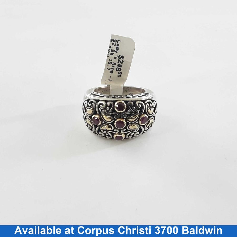 Women's Ring - Silver 15.7 grams Size 8.5