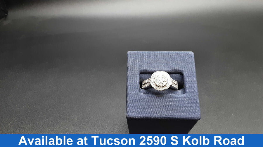Women's Ring - White Gold 10k (.417) 5.1 grams Size 7