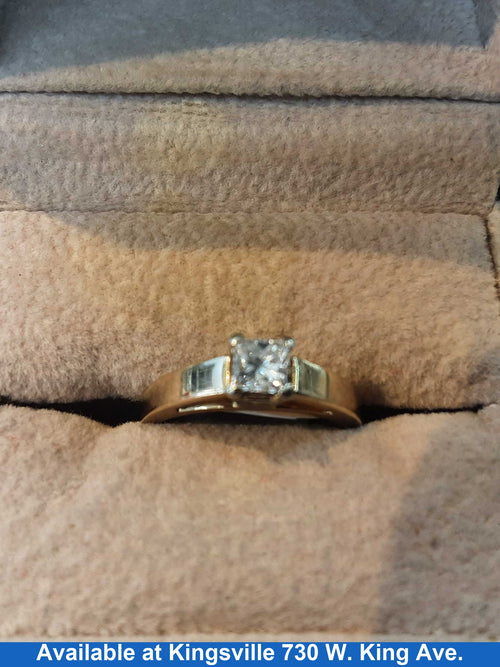 Women's Ring - Solitaire - Yellow Gold 14k (.585) 3.4 grams Size 6.5