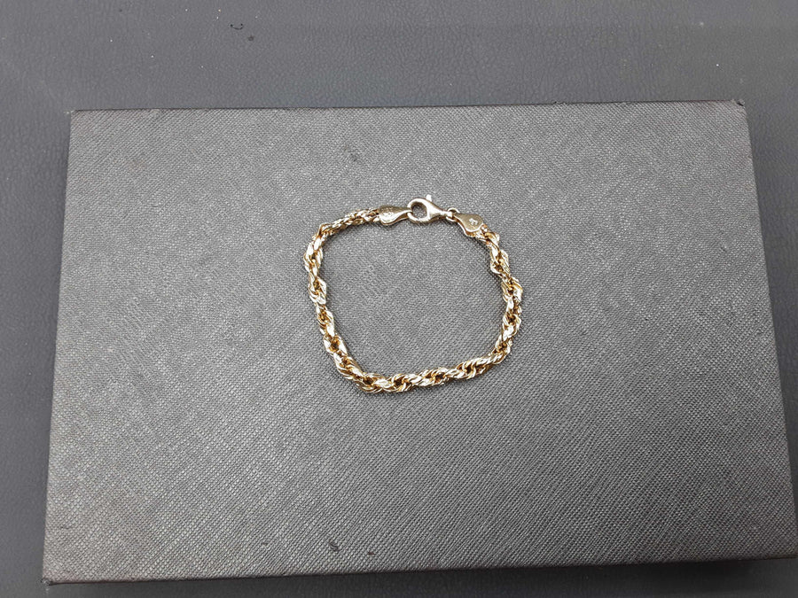 Rope Bracelet - Yellow Gold 10k (.417) 3.9 grams 8 inch