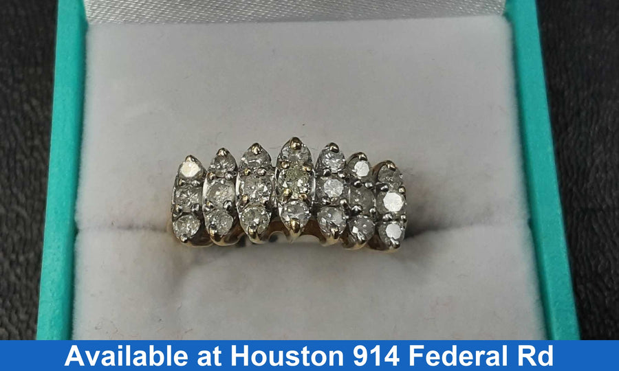 Women's Ring - Yellow Gold 10k (.417) 3.4 grams Size 8