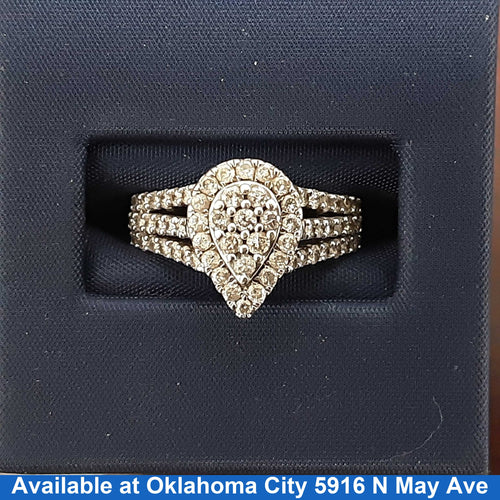 Women's Ring - White Gold 10k (.417) 3.4 grams Size 7