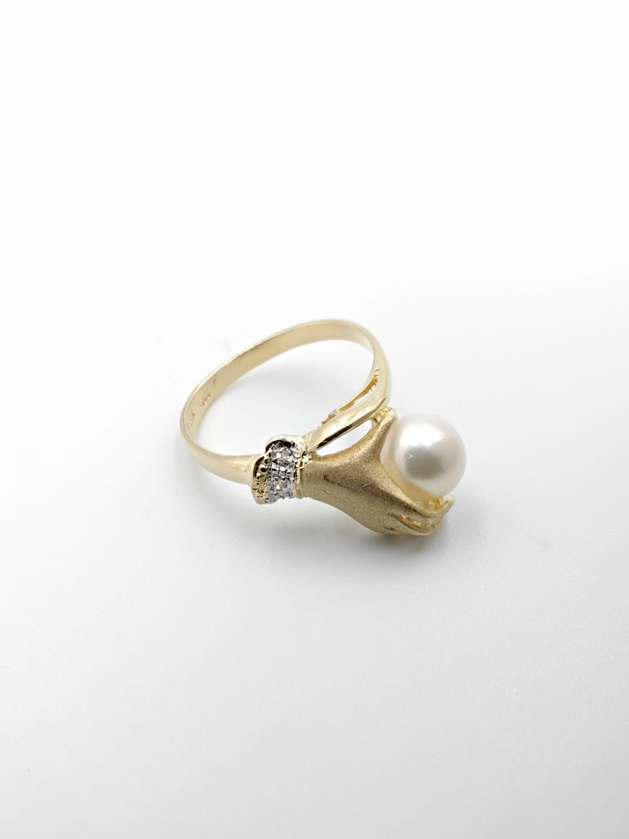 Women's Ring - Yellow Gold 14k (.585) 2.7 grams Size 7