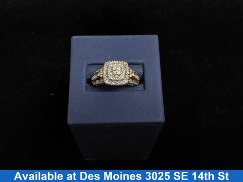Women's Ring - Yellow Gold 10k (.417) 5 grams Size 7
