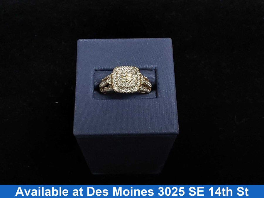 Women's Ring - Yellow Gold 10k (.417) 5 grams Size 7