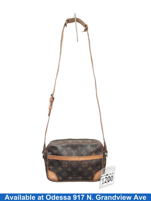Louis Vuitton Trocadero Brown Purse / Handbag