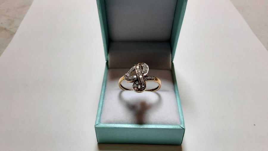Women's Ring - Yellow Gold 10k (.417) 3.4 grams Size 11