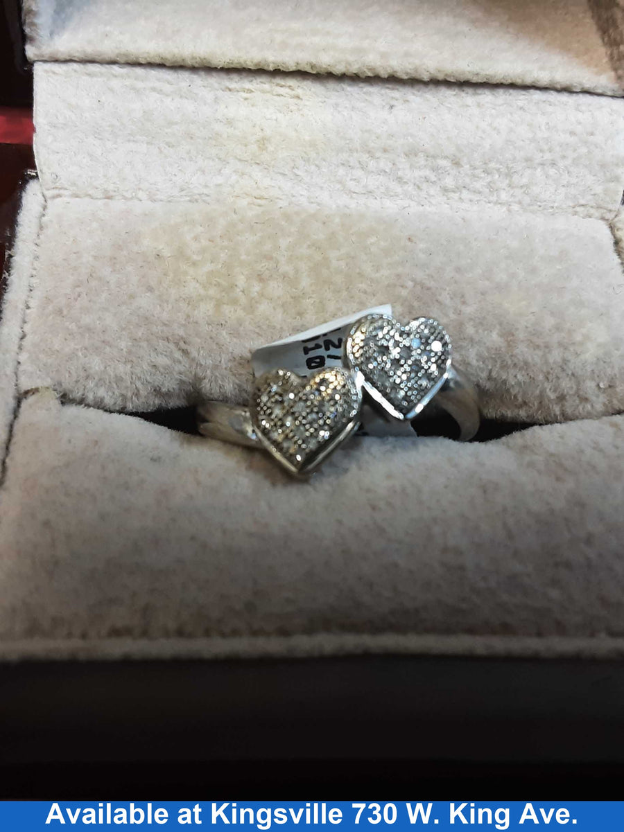 Women's Ring - White Gold 10k (.417) 2.2 grams Size 4.5