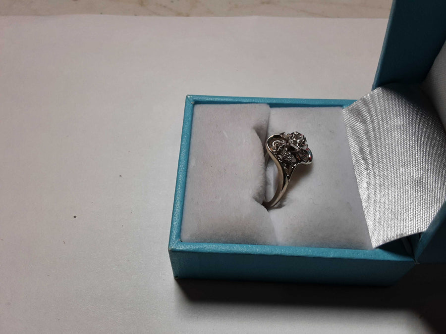 Women's Ring - White Gold 14k (.585) 2.6 grams Size 5