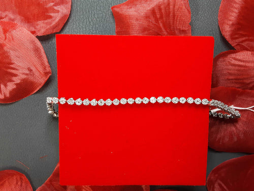 Tennis Bracelet - White Gold 14k (.585) 9.6 grams 8 inch