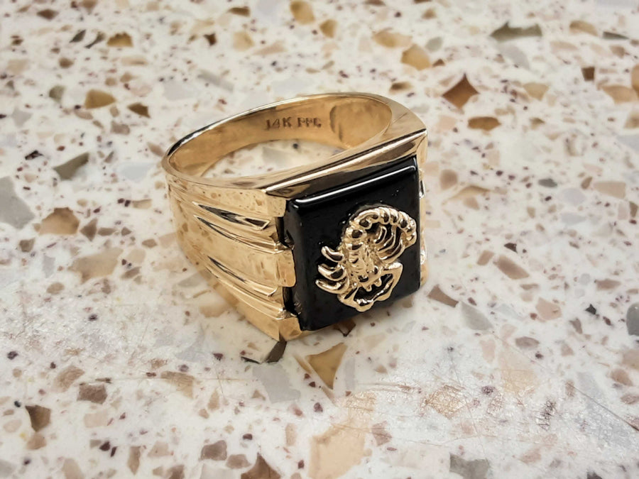 Men's Ring - Yellow Gold 14k (.585) 8 grams Size 10.5