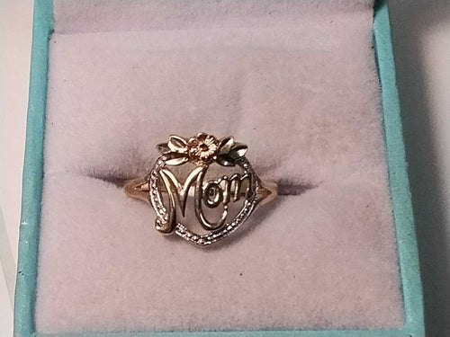 Women's Ring - Yellow Gold 10k (.417) 1.3 grams Size 7