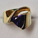 Women's Ring - Yellow Gold 14k (.585) 9.4 grams Size 6.5