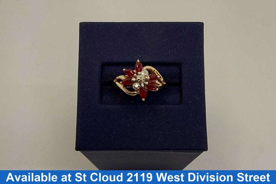 Women's Ring - Yellow Gold 10k (.417) 2.15 grams Size 6.5