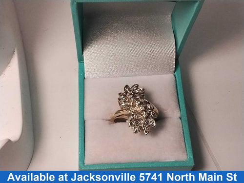Women's Ring - Yellow Gold 10k (.417) 4.4 grams Size 7.5