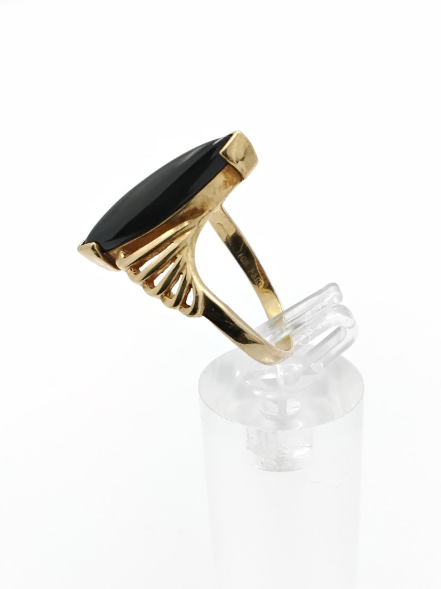 Women's Ring - Yellow Gold 10k (.417) 4 grams Size 8.5