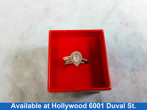 Ring - Wedding Set - Yellow Gold 14k (.585) 4.5 grams Size 6