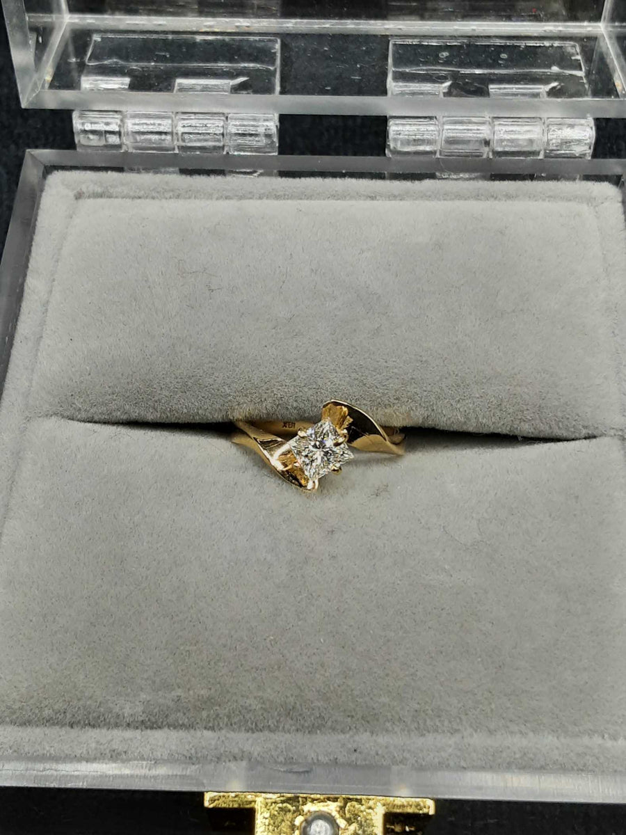 Diamond Engagement Ring
