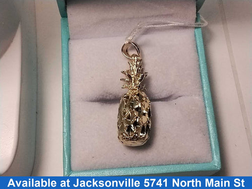 Symbol Pendant - Yellow Gold 10k (.417) 2.9 grams