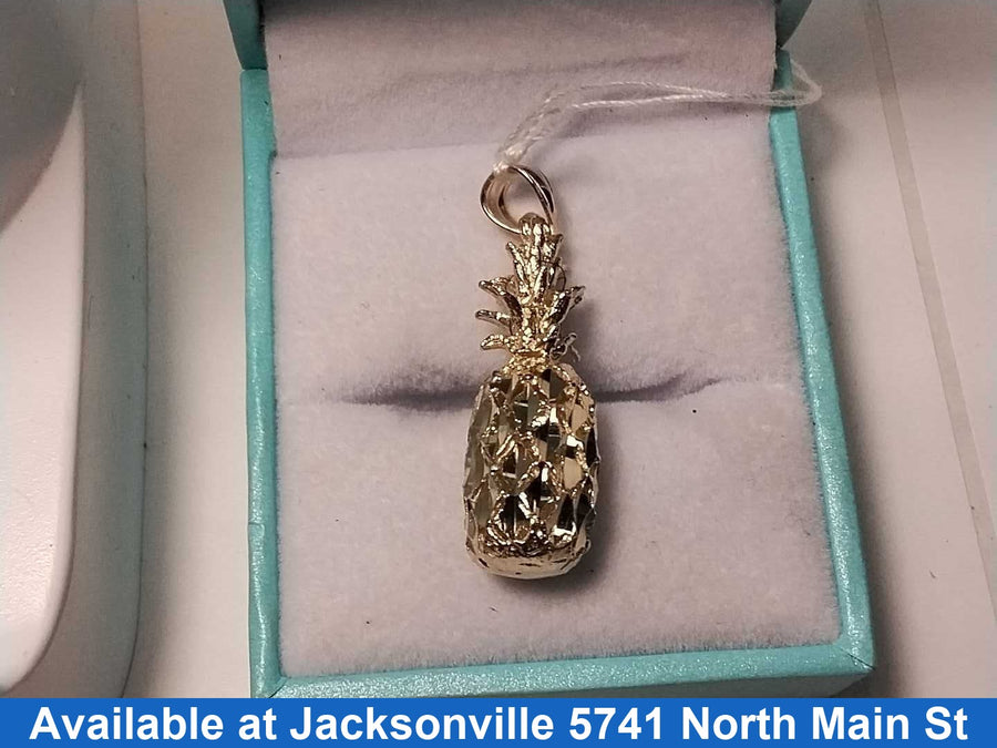Symbol Pendant - Yellow Gold 10k (.417) 2.9 grams