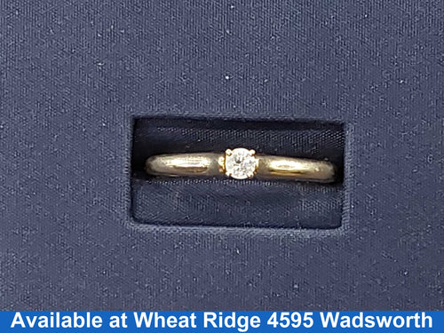 Women's Ring - Solitaire - White Gold 10k (.417) 2.5 grams Size 10