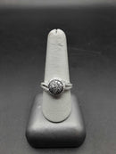 Women's Ring - Silver 3.7 grams Size 9