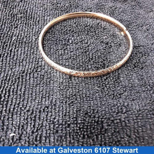 Bangle Bracelet - Yellow Gold 14k (.585) 4.4 grams 4 inch