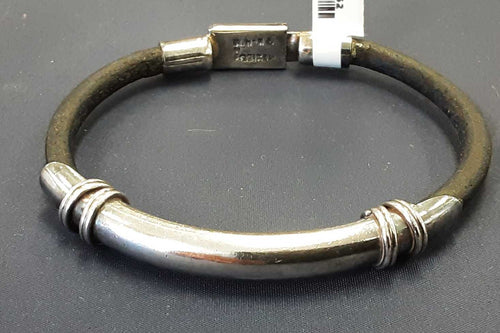 Bangle Bracelet - Silver 20.1 grams 8 inch